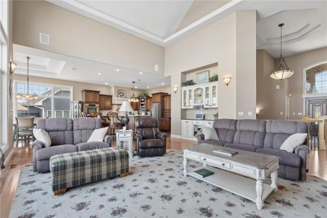 604 Majestic Oak Ridge Solon IA 52333