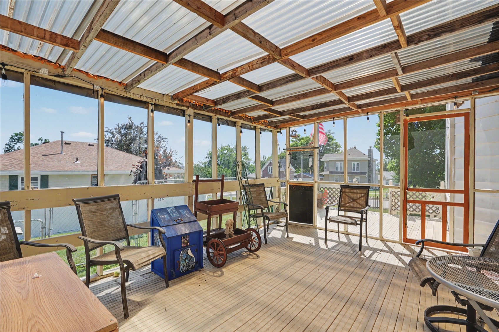 1705 7th Avenue Belle Plaine IA 52208