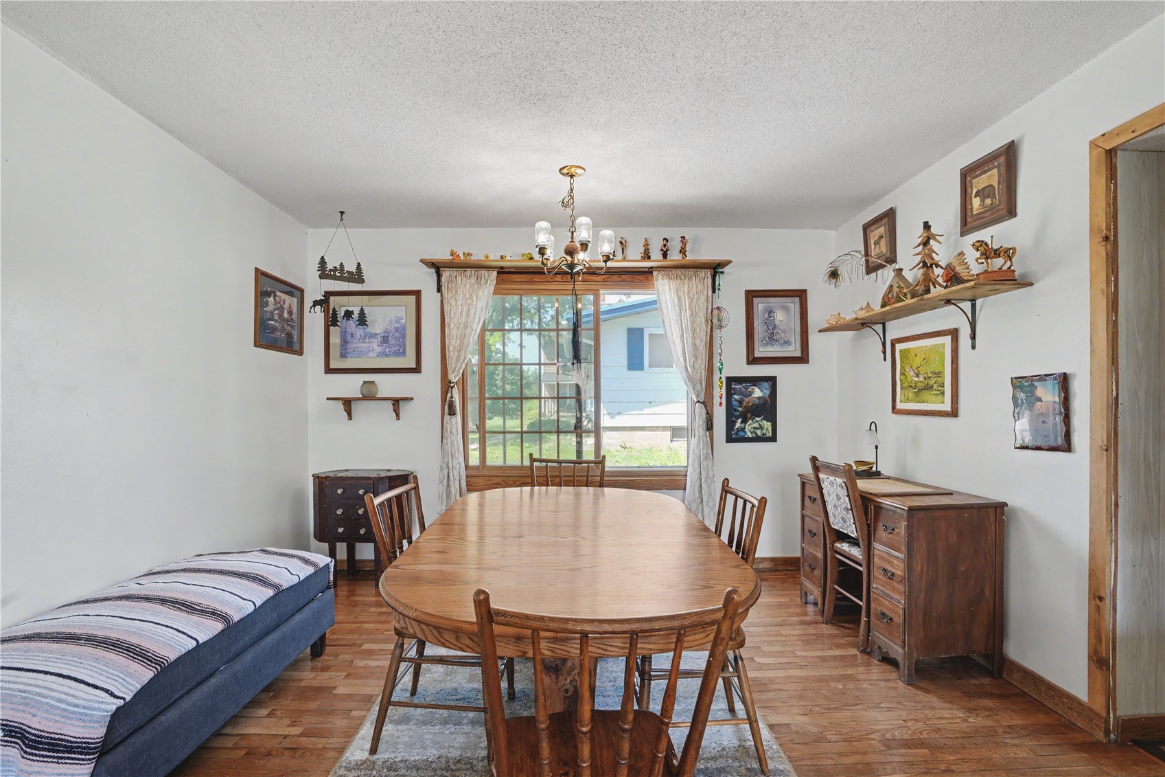 1705 7th Avenue Belle Plaine IA 52208