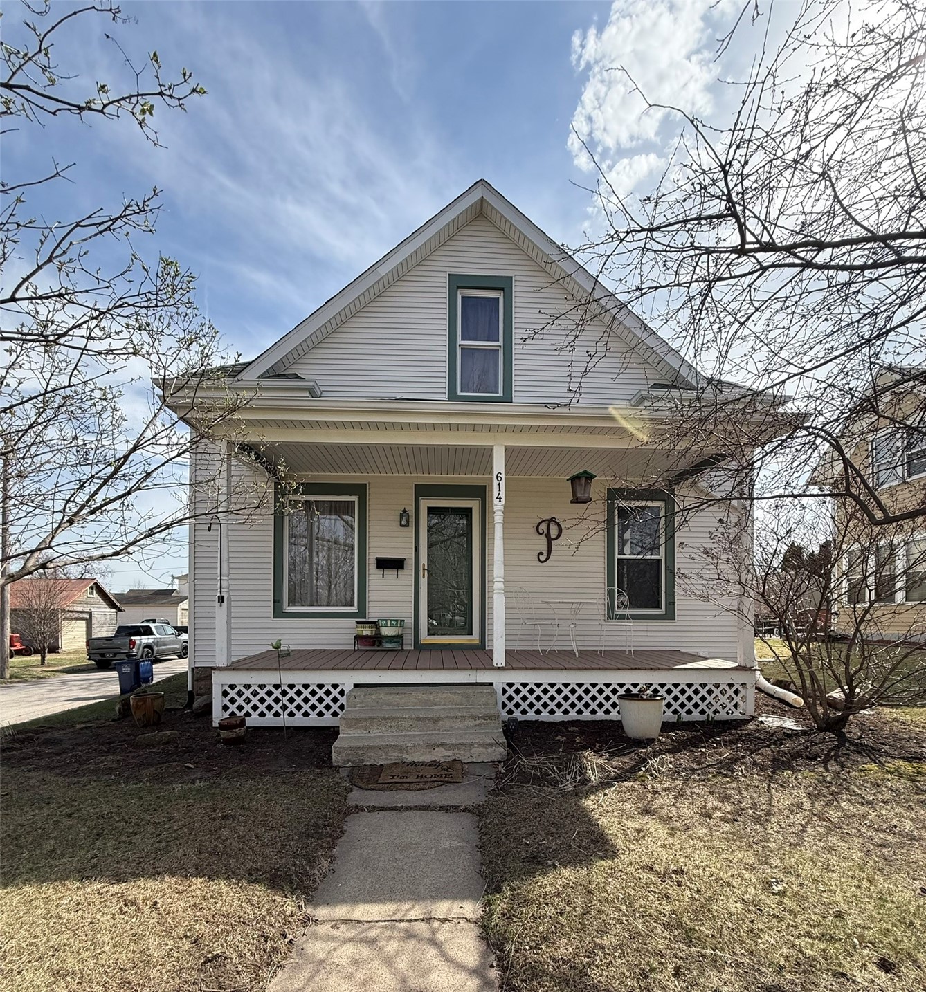 614 E 4th Street Vinton IA 52349