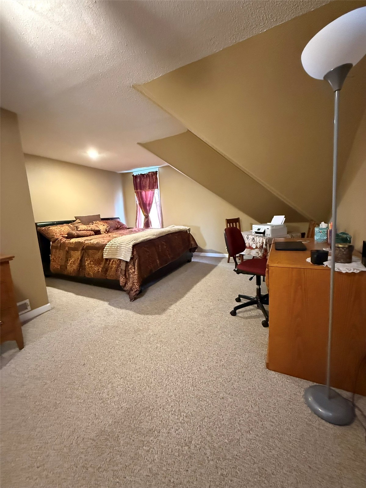 614 E 4th Street Vinton IA 52349
