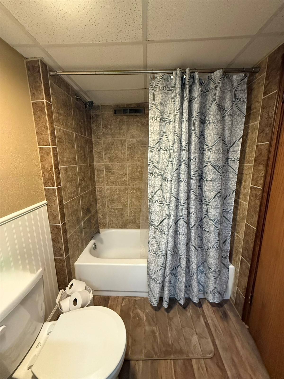 614 E 4th Street Vinton IA 52349