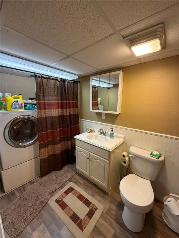 614 E 4th Street Vinton IA 52349