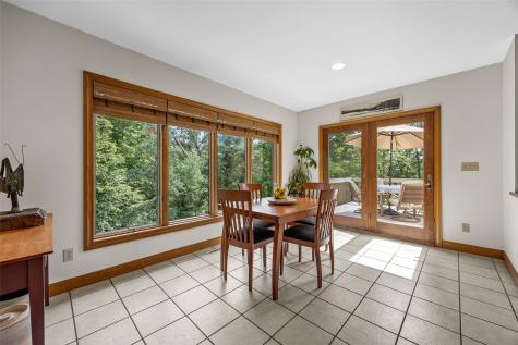 3205 Reston Court NE Cedar Rapids IA 52402