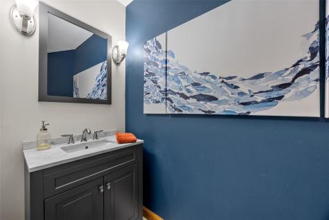 3205 Reston Court NE Cedar Rapids IA 52402