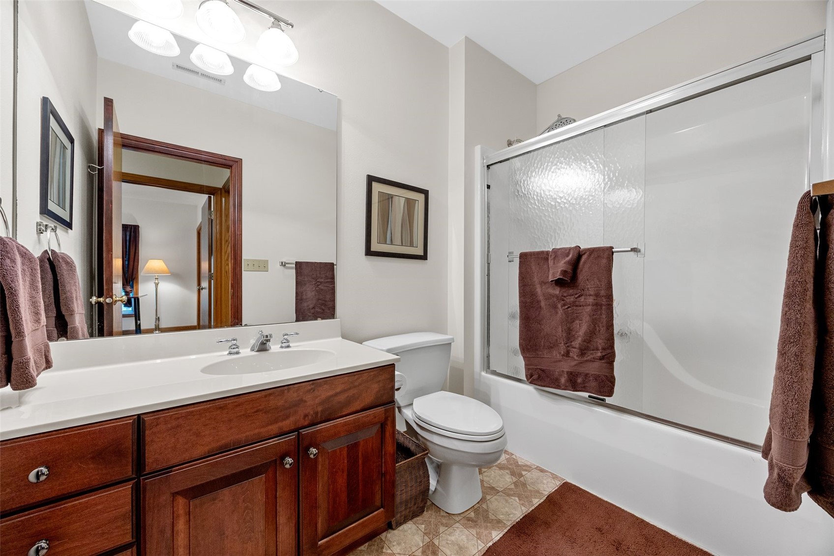 3205 Reston Court NE Cedar Rapids IA 52402