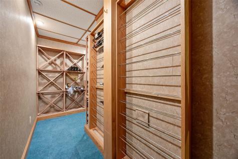 3205 Reston Court NE Cedar Rapids IA 52402