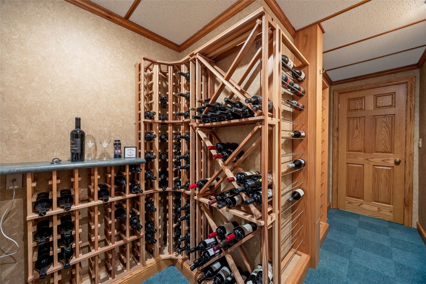 3205 Reston Court NE Cedar Rapids IA 52402