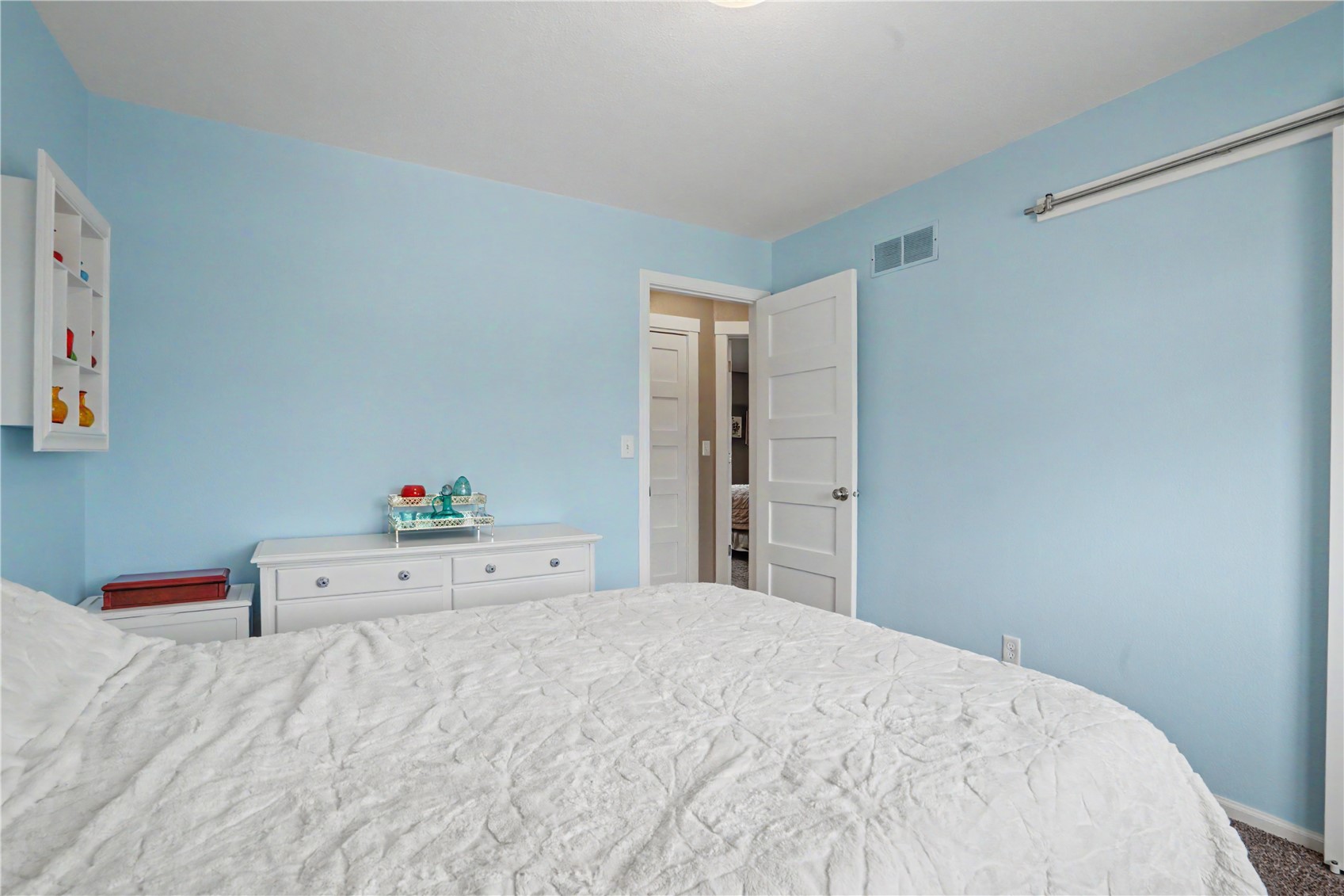2152 Cherry Lane NE Cedar Rapids IA 52402