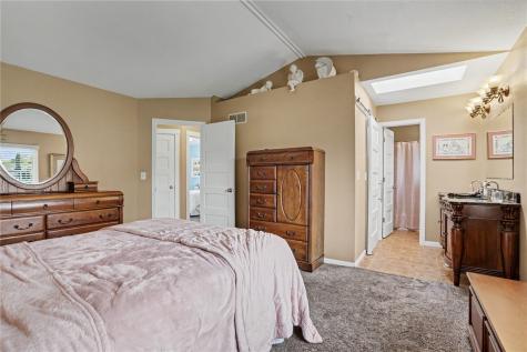 2152 Cherry Lane NE Cedar Rapids IA 52402