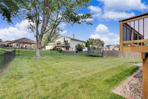 2152 Cherry Lane NE Cedar Rapids IA 52402