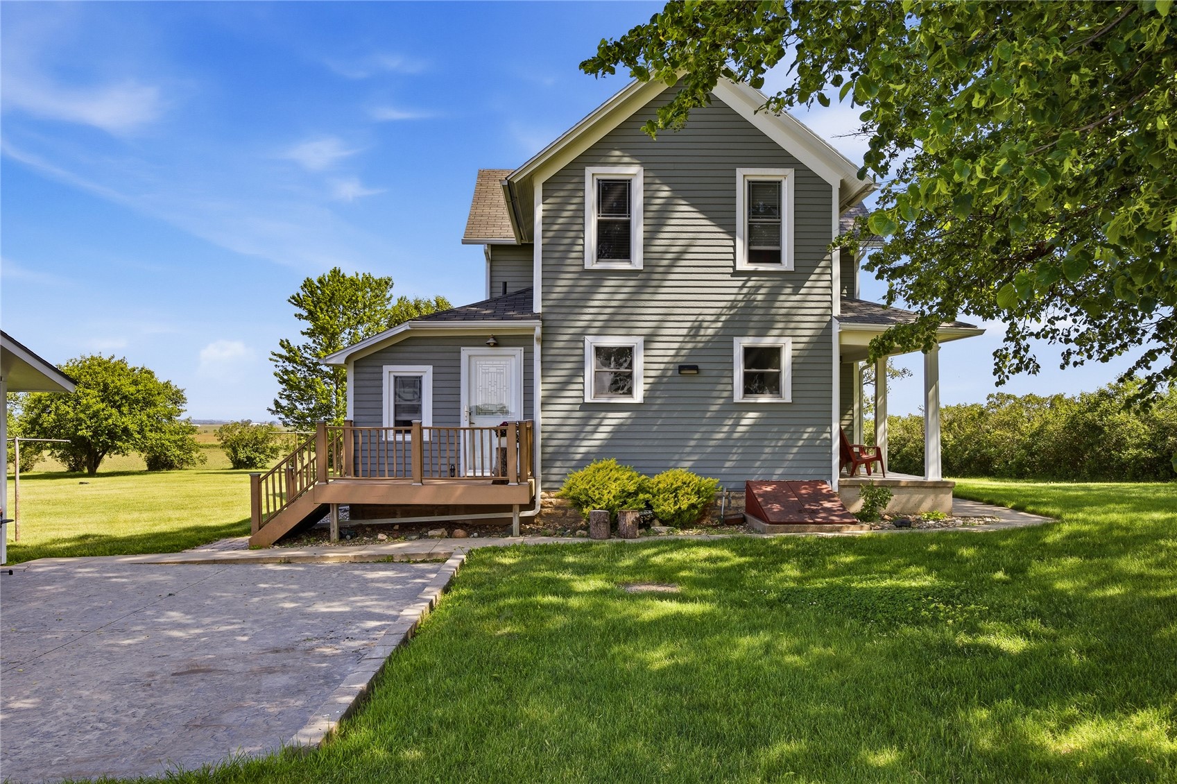 15403 140th Avenue Monticello IA 52310