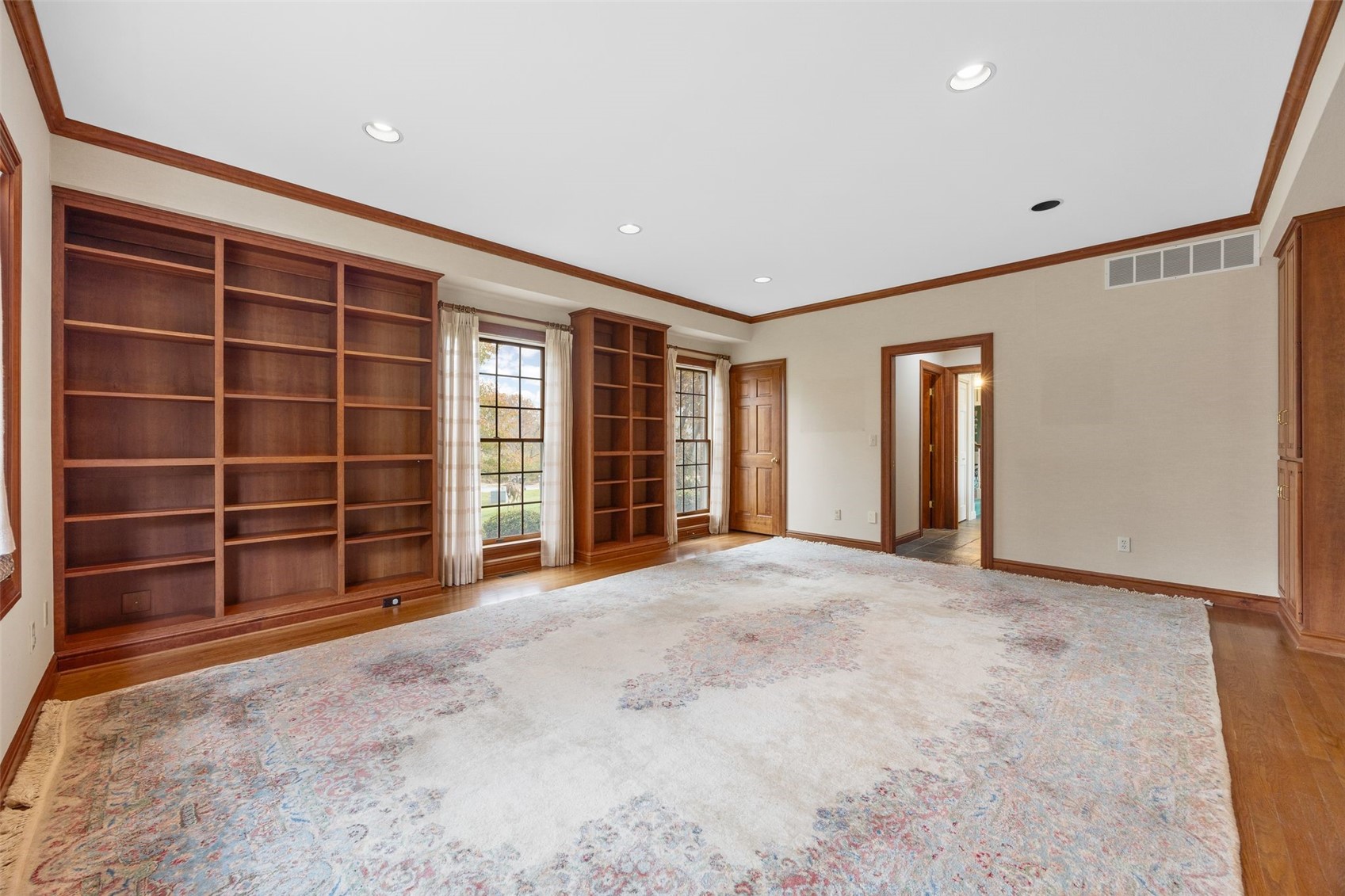 14 Oak Park Place NE Iowa City IA 52240