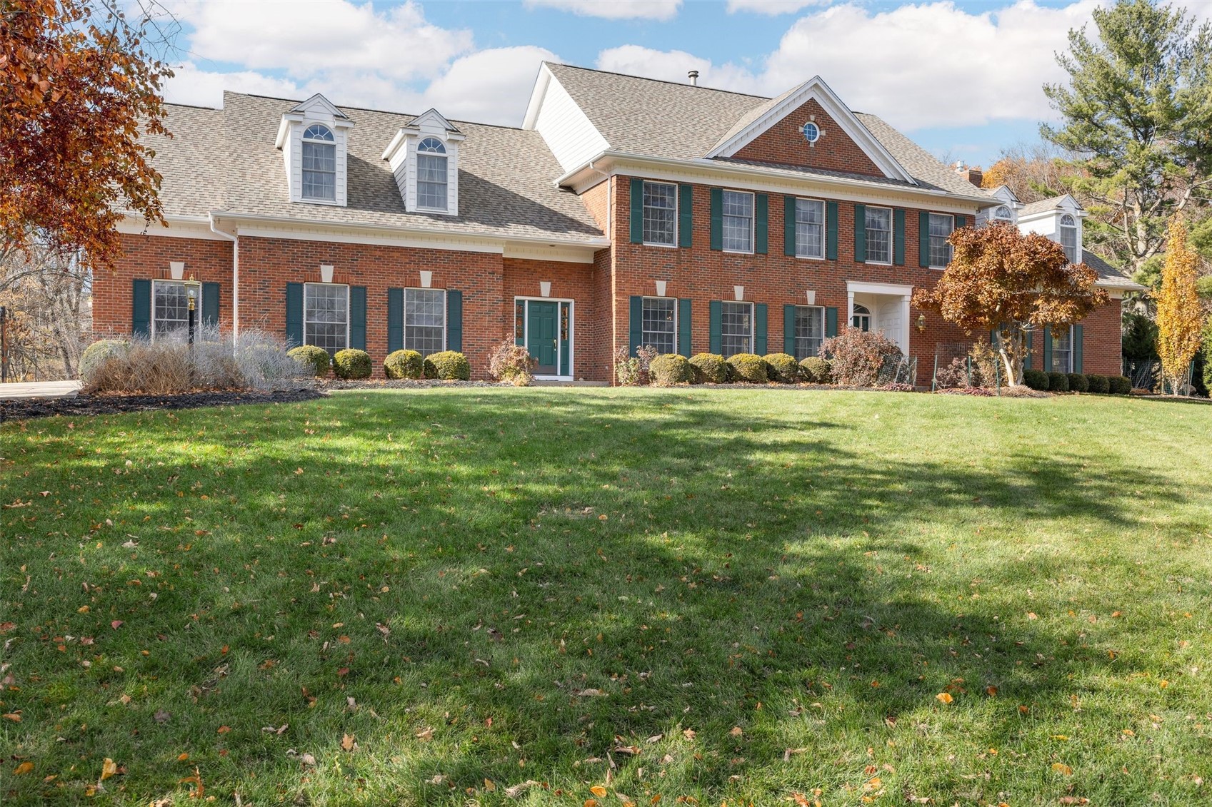 14 Oak Park Place NE Iowa City IA 52240