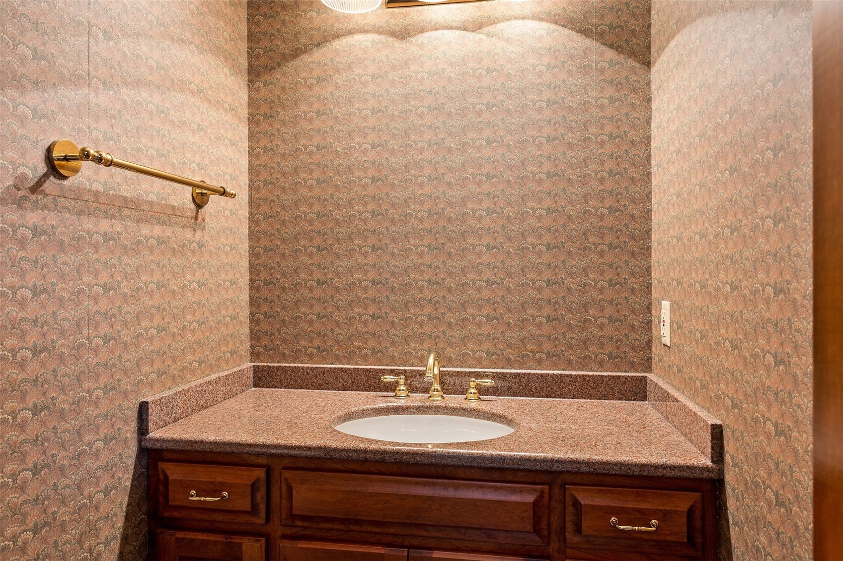 14 Oak Park Place NE Iowa City IA 52240