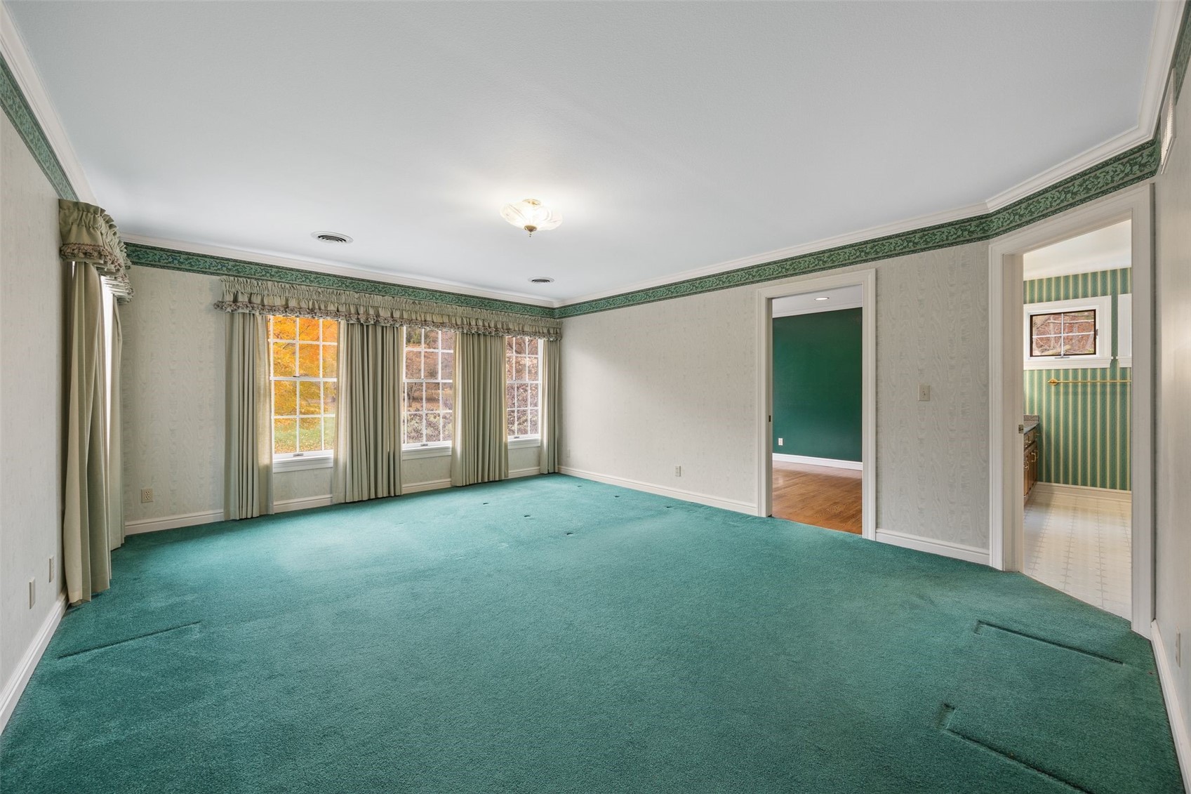 14 Oak Park Place NE Iowa City IA 52240