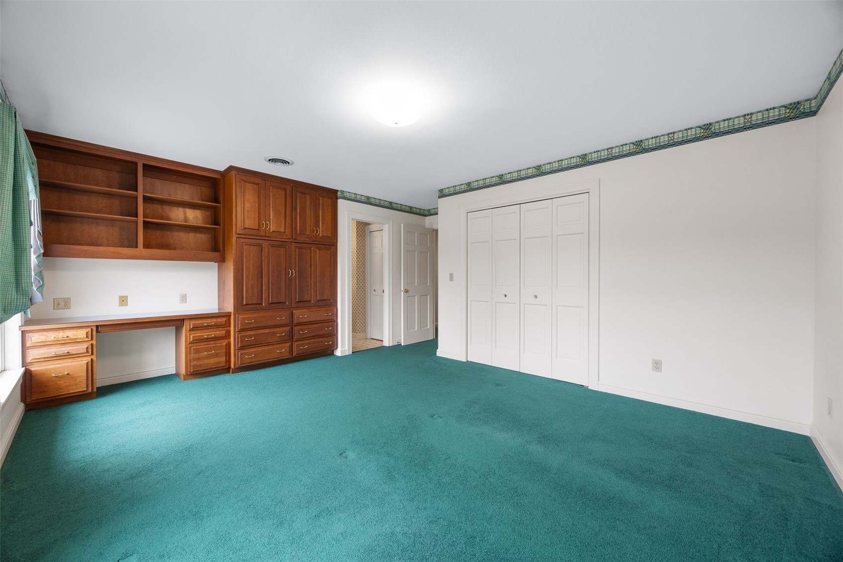 14 Oak Park Place NE Iowa City IA 52240
