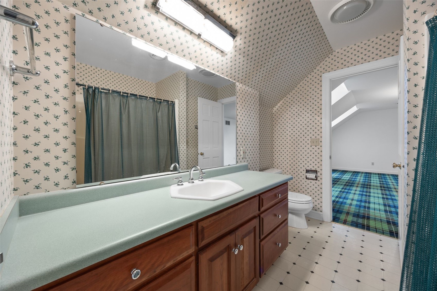 14 Oak Park Place NE Iowa City IA 52240