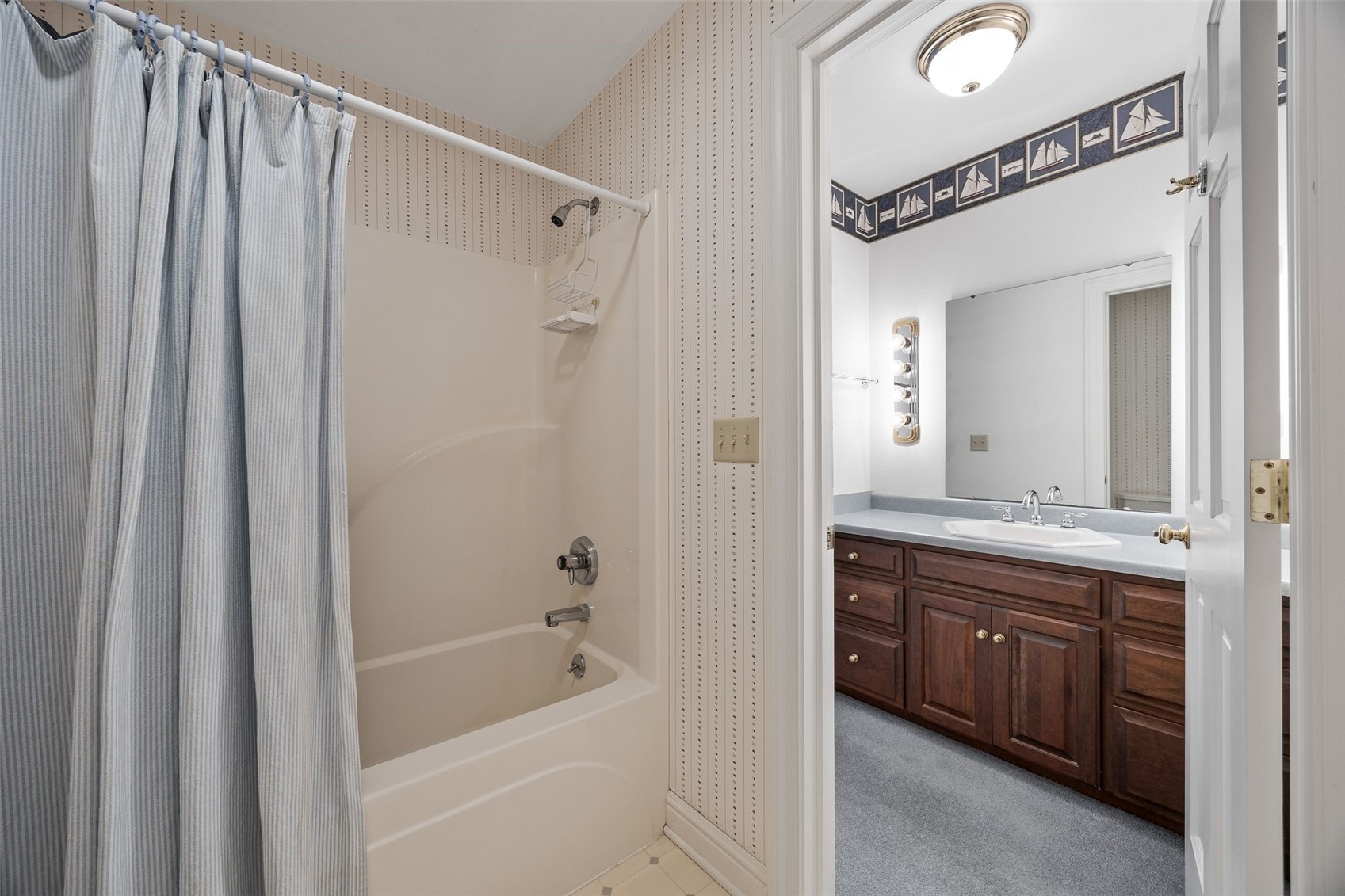 14 Oak Park Place NE Iowa City IA 52240
