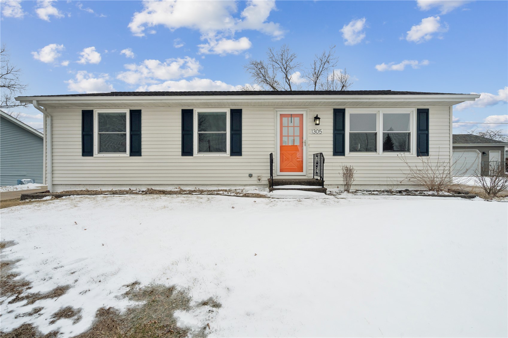 Hiawatha IA, 1305 Cress Parkway