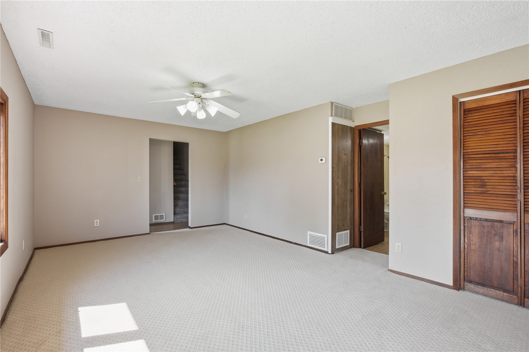 5430 Vermont Street SW Cedar Rapids IA 53404