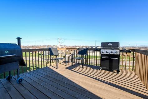 1807 Wycliffe Court SW Cedar Rapids IA 52404