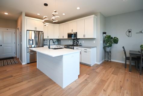 1807 Wycliffe Court SW Cedar Rapids IA 52404