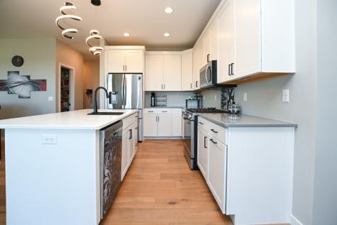 1807 Wycliffe Court SW Cedar Rapids IA 52404