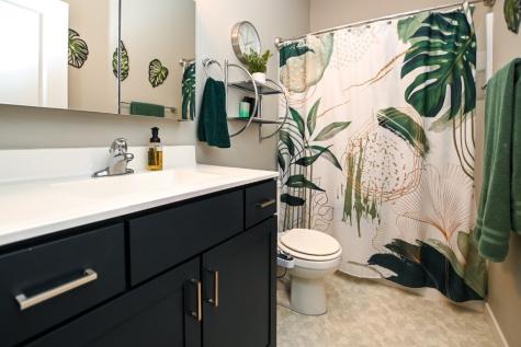 1807 Wycliffe Court SW Cedar Rapids IA 52404