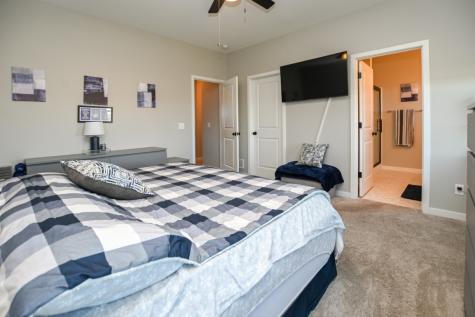 1807 Wycliffe Court SW Cedar Rapids IA 52404