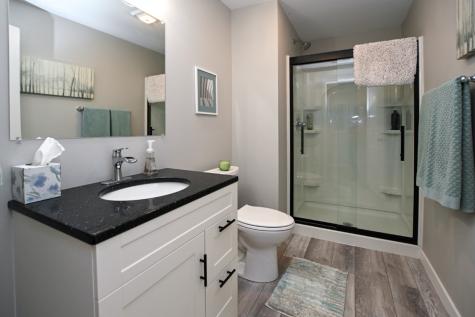 1807 Wycliffe Court SW Cedar Rapids IA 52404