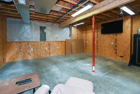 1807 Wycliffe Court SW Cedar Rapids IA 52404