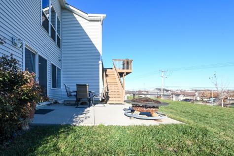 1807 Wycliffe Court SW Cedar Rapids IA 52404