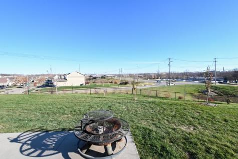 1807 Wycliffe Court SW Cedar Rapids IA 52404