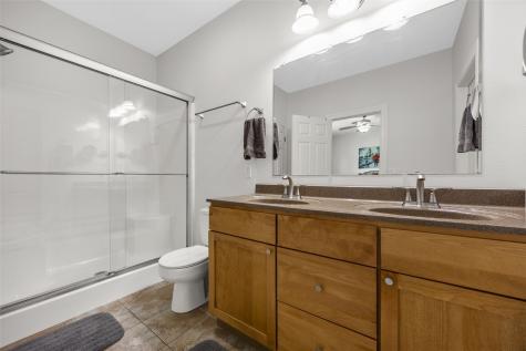 440 Driftwood Lane Fairfax IA 52228
