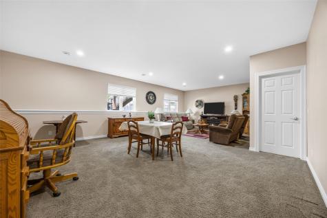 440 Driftwood Lane Fairfax IA 52228