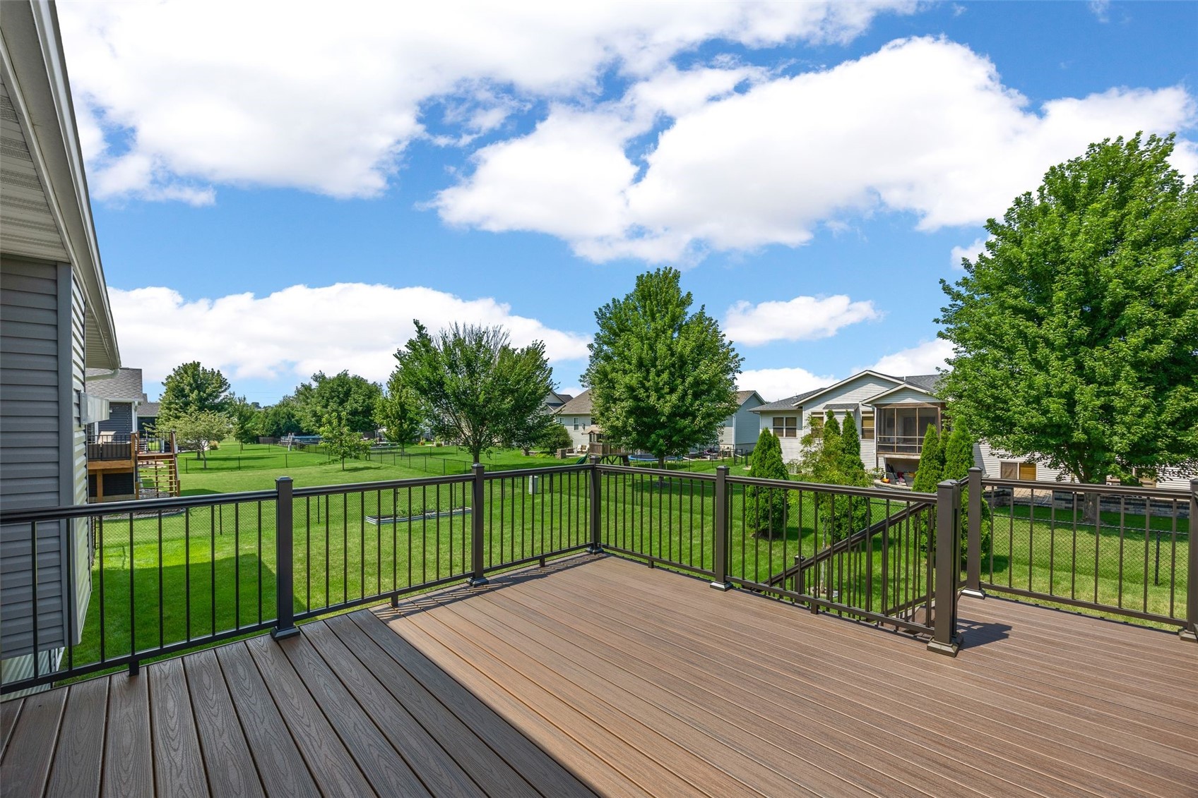 440 Driftwood Lane Fairfax IA 52228