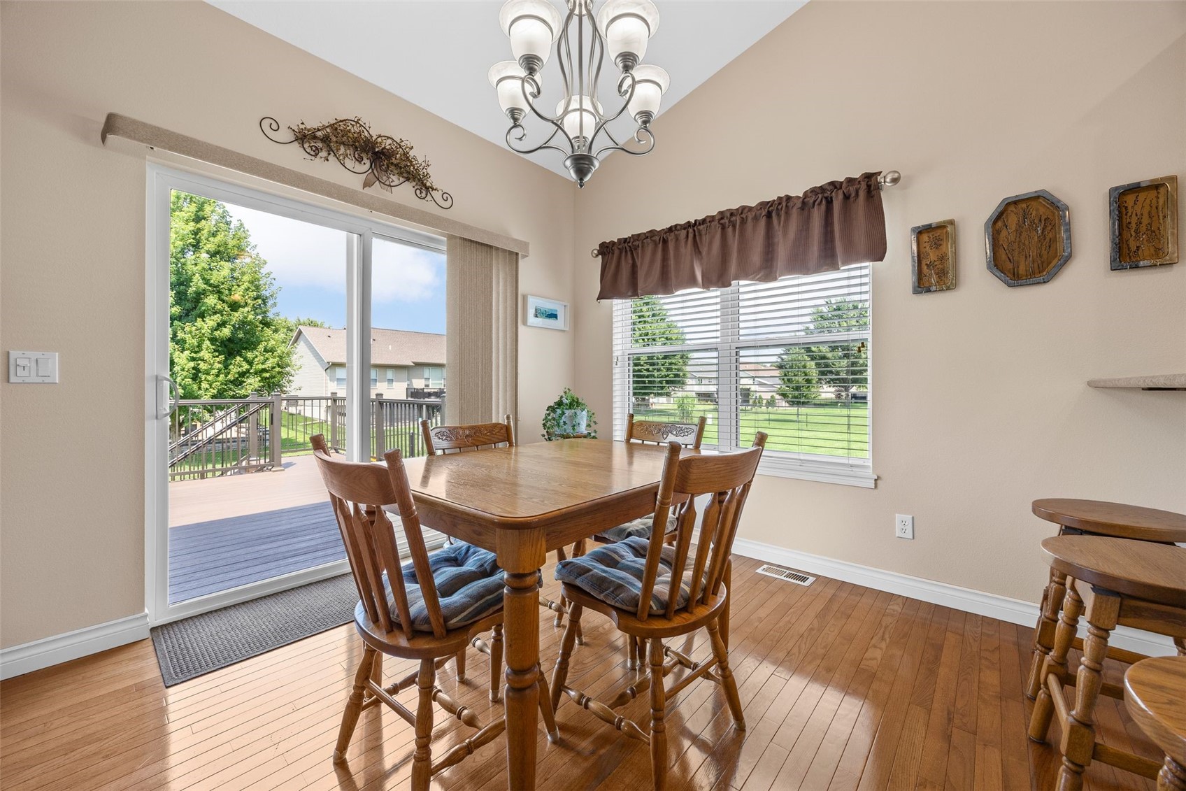 440 Driftwood Lane Fairfax IA 52228