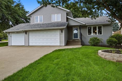 1773 Parkway Drive Iowa City IA 52241