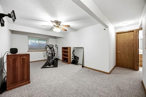1773 Parkway Drive Iowa City IA 52241