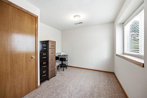 1773 Parkway Drive Iowa City IA 52241