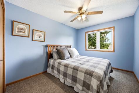 1773 Parkway Drive Iowa City IA 52241