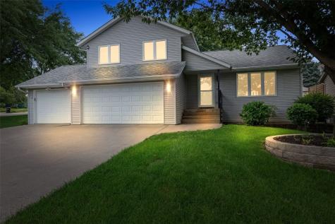1773 Parkway Drive Iowa City IA 52241