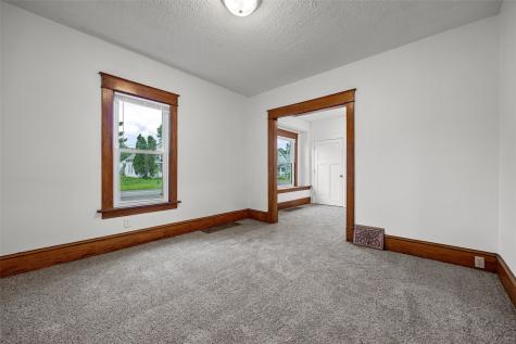 826 10th Avenue Cedar Rapids IA 52404