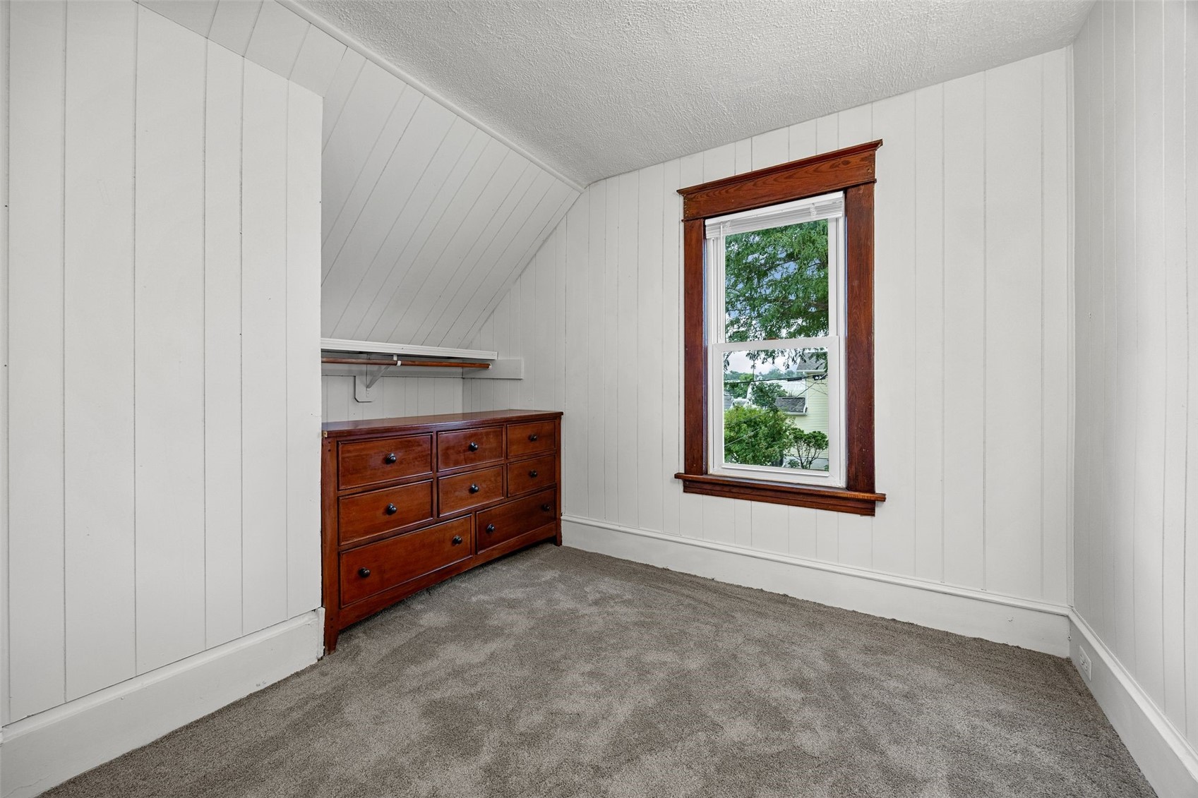 826 10th Avenue Cedar Rapids IA 52404
