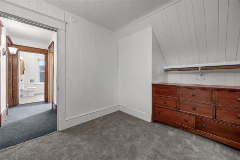 826 10th Avenue Cedar Rapids IA 52404