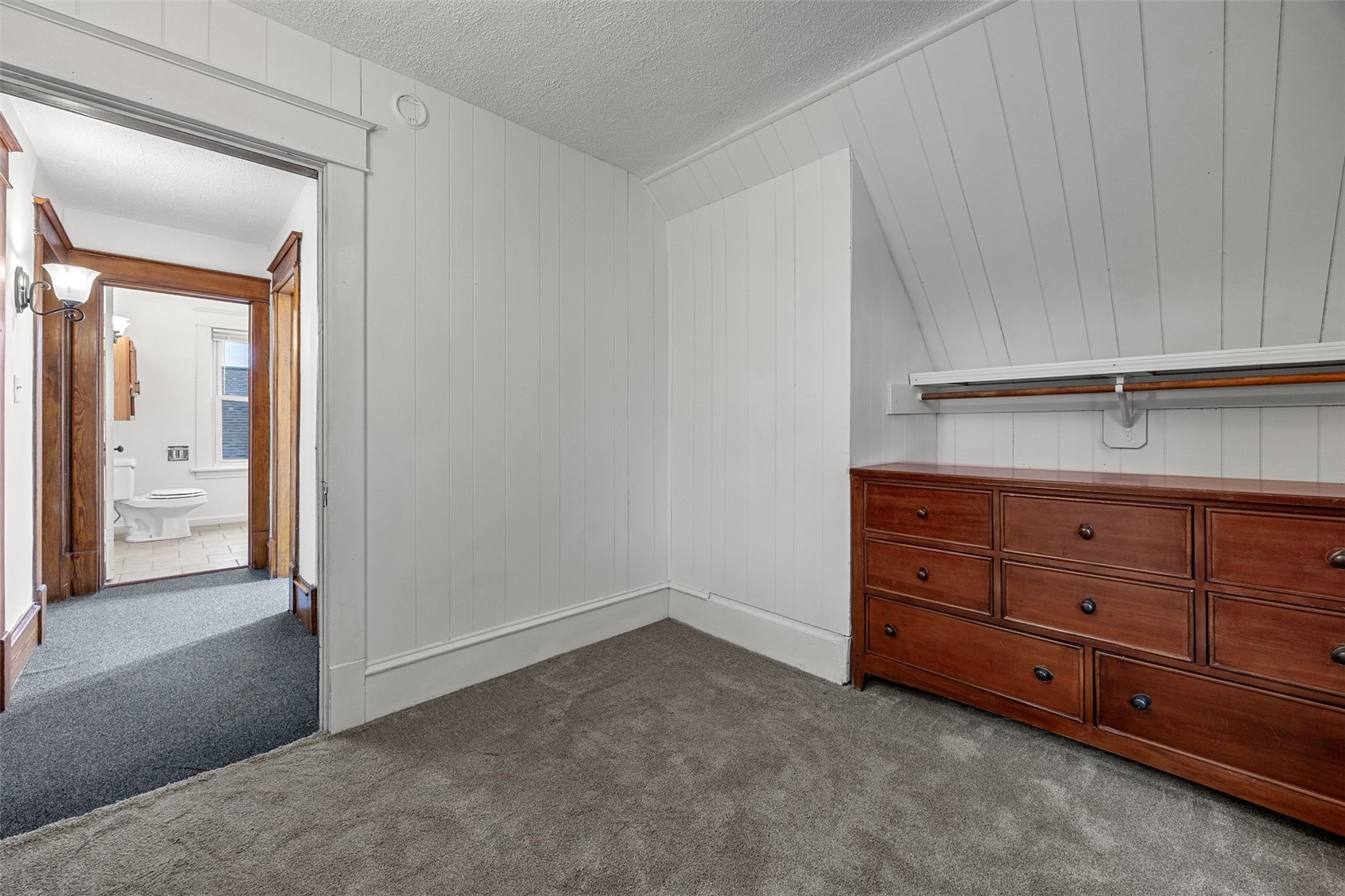 826 10th Avenue Cedar Rapids IA 52404