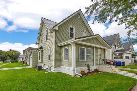 826 10th Avenue Cedar Rapids IA 52404