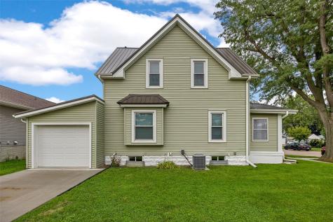 826 10th Avenue Cedar Rapids IA 52404