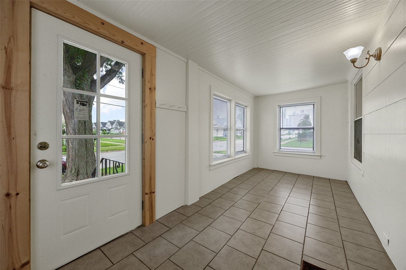 826 10th Avenue Cedar Rapids IA 52404